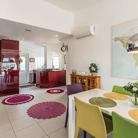 아파트 Excelent With Sea View In Luz! *